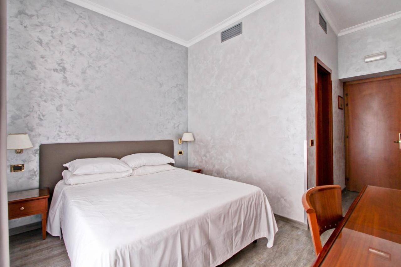 Hotel Invictus Roma