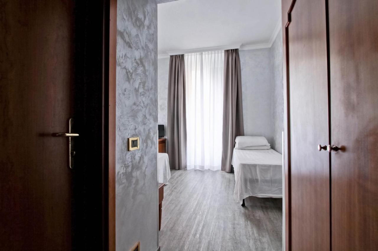 Invictus Hotel