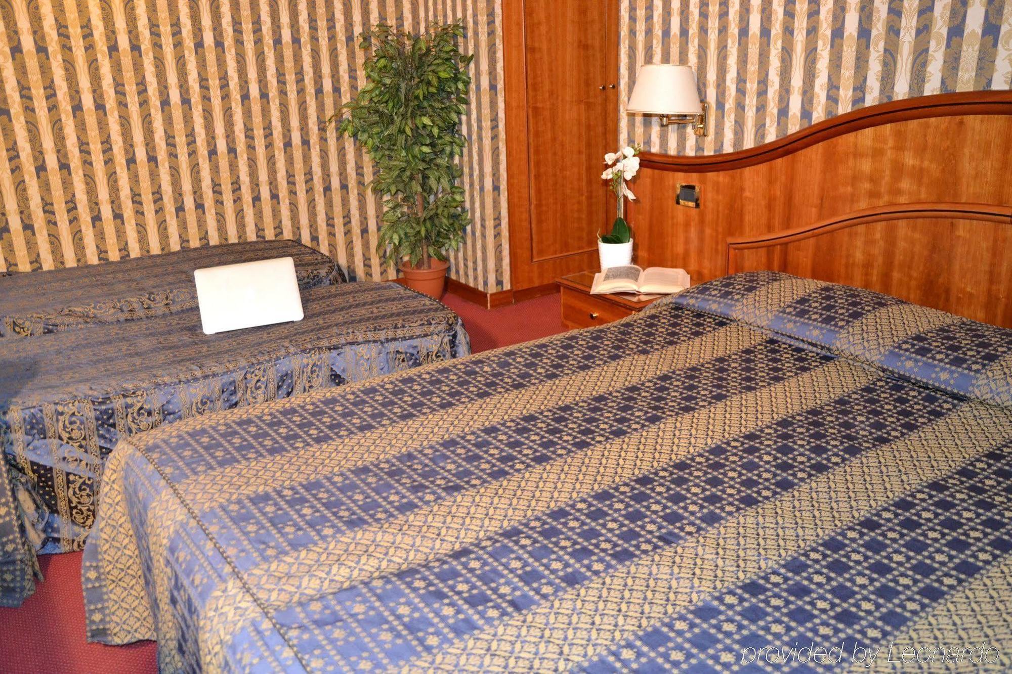 Hotel Invictus 3*