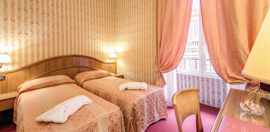 Hotel Invictus 3*